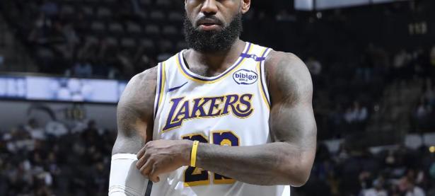 南宫28-关于冲刺阶段突围战来临；达拉斯独行侠围绕NBA常规赛豪取连胜；话题不断；临场指挥获称赞的信息