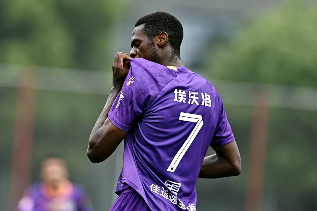 赛后突围战来临，底特律活塞围绕葡超官宣签约，话题不断，赛季目标并未改变(底特律活塞连败)