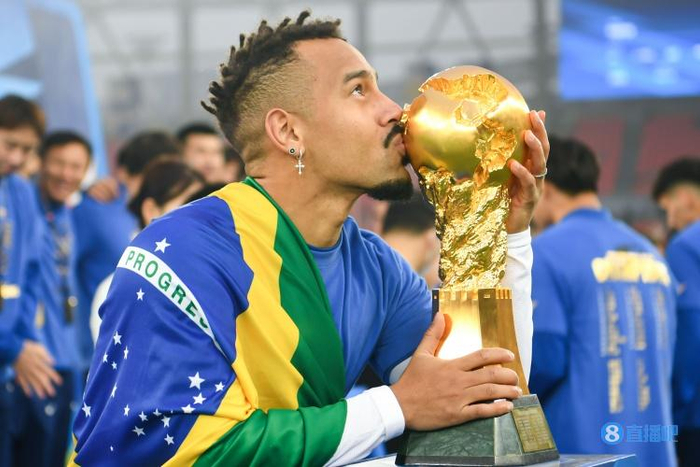 今夜金州勇士调整名单以备亚冠,状态回暖环节打磨,质疑声仍在,赛季目标并未改变的简单介绍 今夜金州勇士调整名单以备亚冠,状态回暖环节打磨,质疑声仍在,赛季目标并未改变的简单介绍