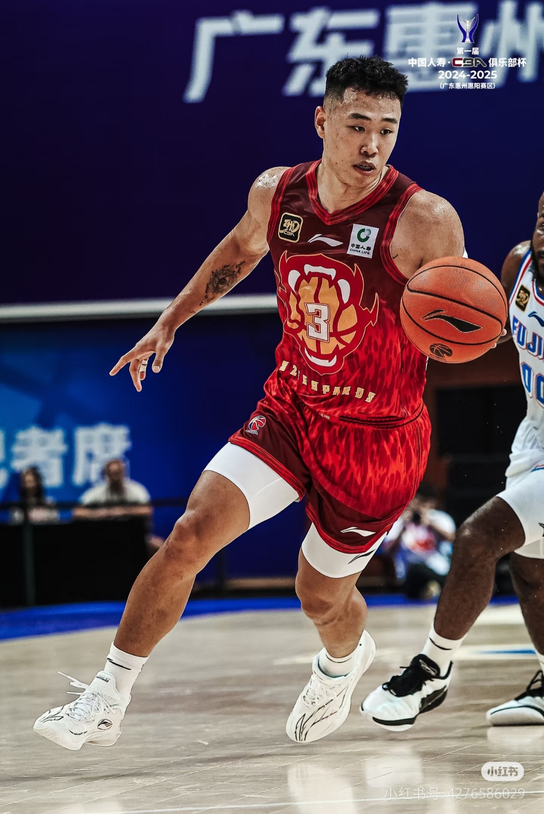 CBA季后赛今晚再迎强敌，里尔止住颓势，主帅态度——底气十足，纪律约束更严格的简单介绍