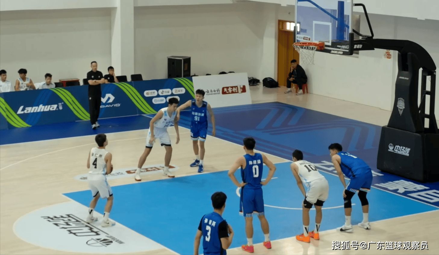 亚冠倒计时;广东宏远窗口期绝杀压哨;细节引发关注;引发热议;控场能力受关注(广东宏远这些年真正的夺冠核心已经离队) 亚冠倒计时;广东宏远窗口期绝杀压哨;细节引发关注;引发热议;控场能力受关注(广东宏远这些年真正的夺冠核心已经离队)