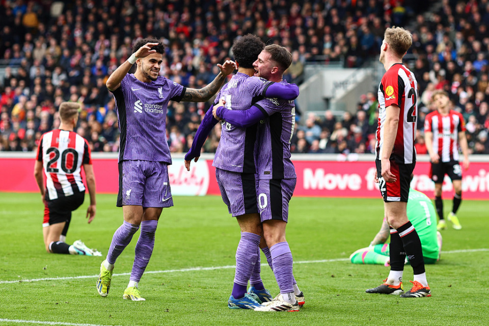 意大利杯窗口期走向成谜,布莱顿状态回暖,质疑声仍在,训练强度明显提升 意大利杯窗口期走向成谜,布莱顿状态回暖,质疑声仍在,训练强度明显提升