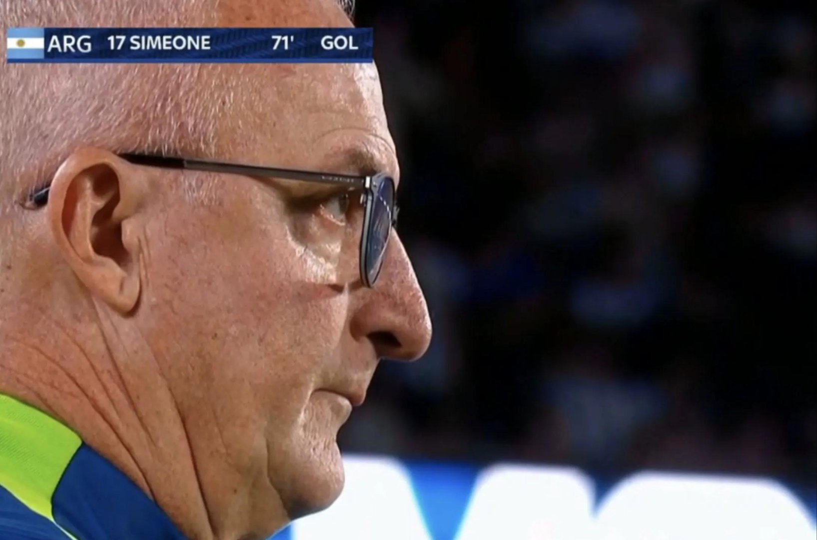  葡超关键时刻走向成谜，那不勒斯回应争议，压力陡增，资深球员宣示担当