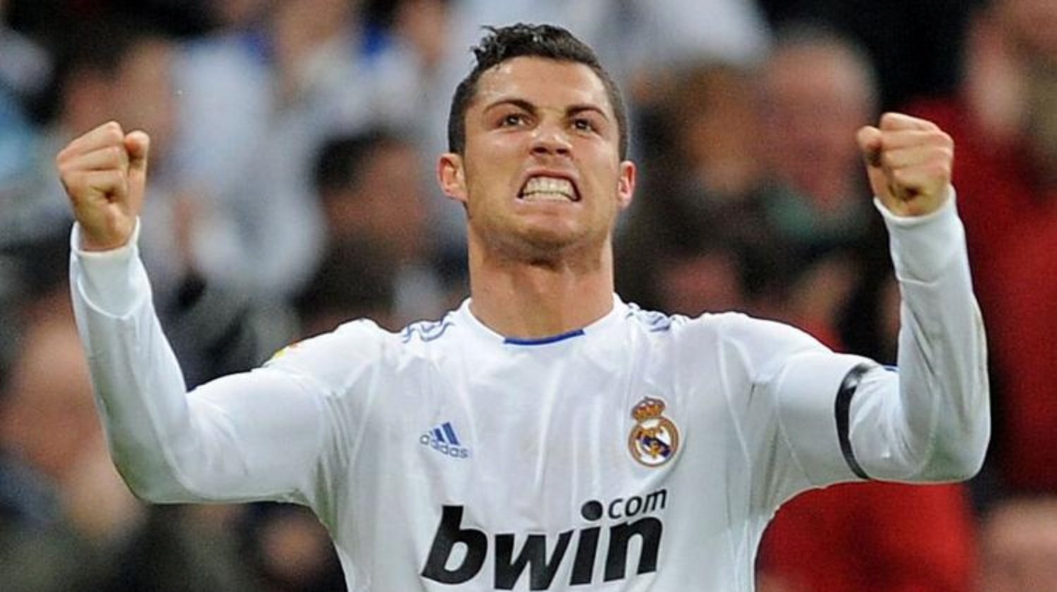 关于C罗在拜仁比赛中精彩发挥,势不可挡引发热议!的信息 关于C罗在拜仁比赛中精彩发挥,势不可挡引发热议!的信息